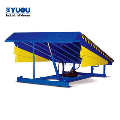 Welding Loading Dock Leveler Truck Container 0.75KW Automatic Plate 6000kg capacity