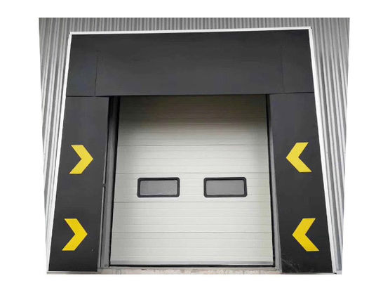 Mechanical Loading Dock Shelters PVC Logistics Plant Galvanized Steel Frame 3400mm